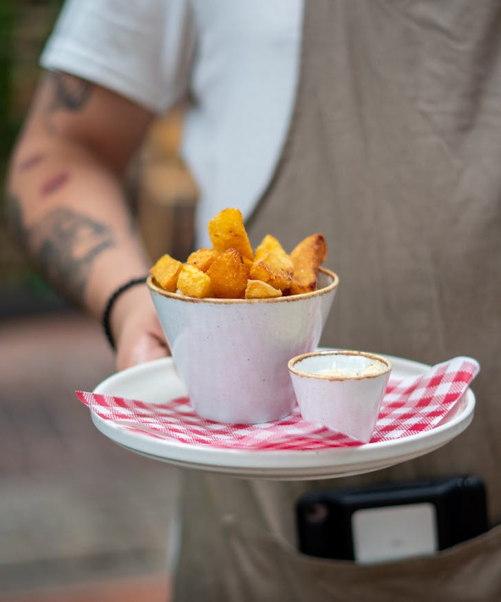 Gordon St Garage thick cut chips