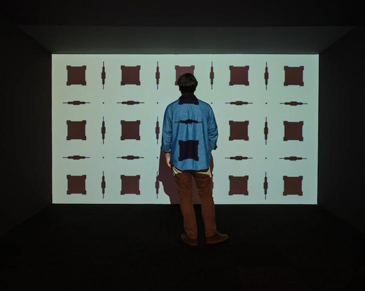Sione Faletau, Ongo Ongo, 2022, at Gus Fisher Gallery. 