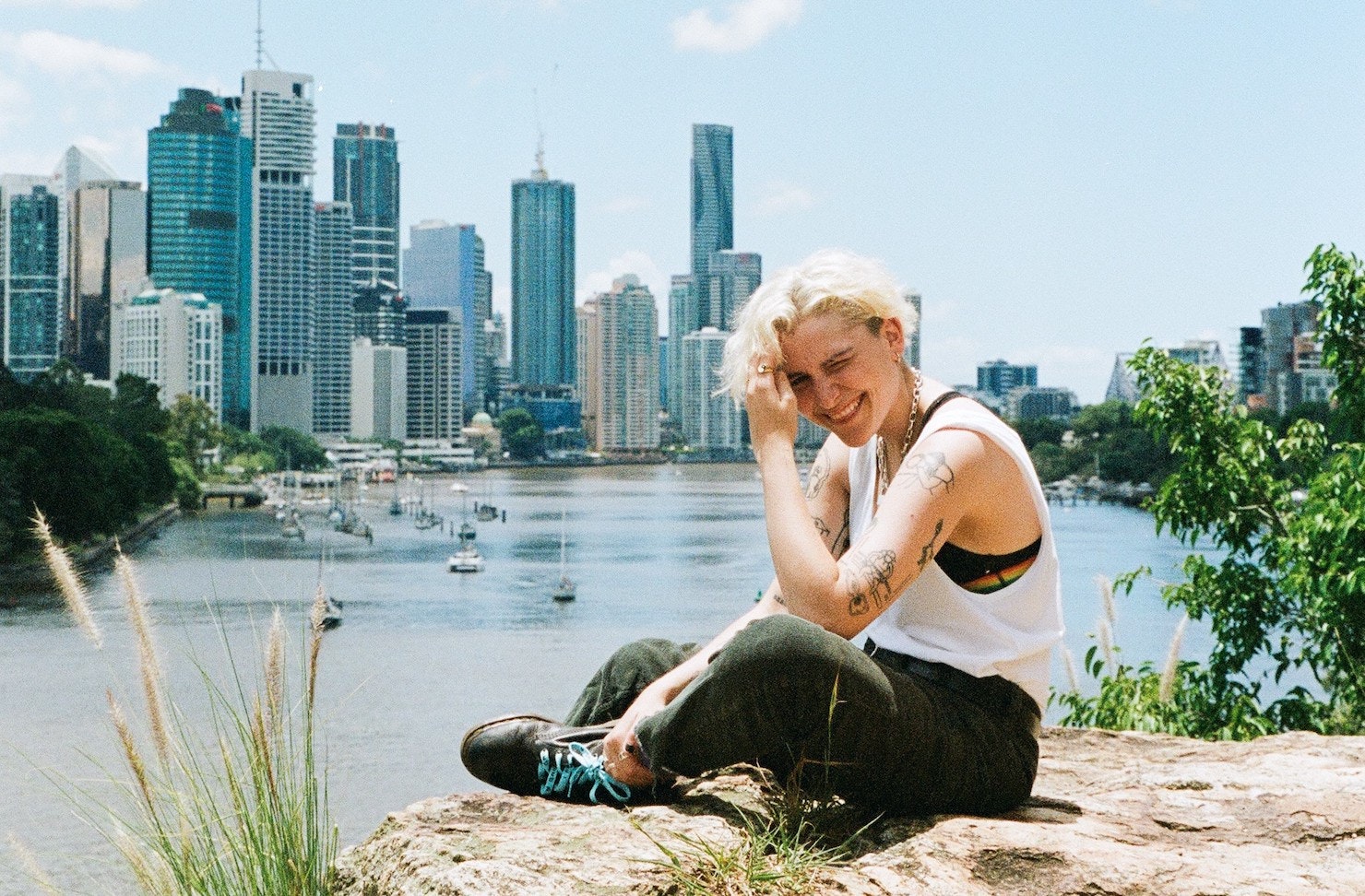 Hope D sits at Kangaroo Point cliffs overlooking Brisbane City