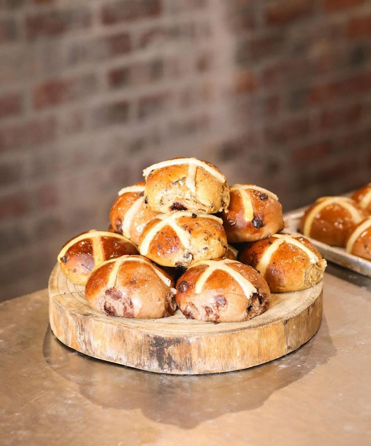 paddock bakery hot cross buns