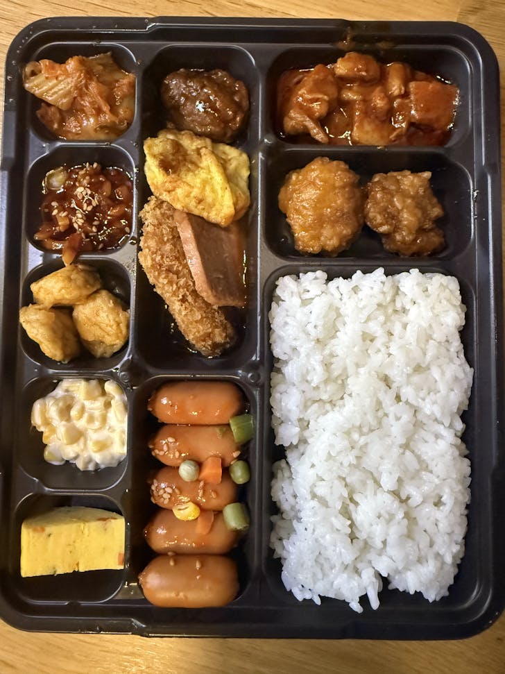 Convenience store meal