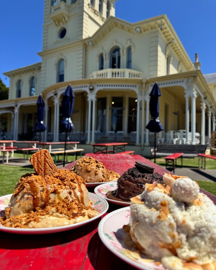 Sin in a Bun collection from Hill House Cafe