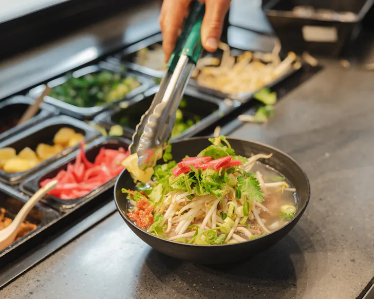 Rollâd Vietnamese