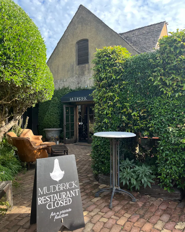 Mudbrick vineyard and restaurant 