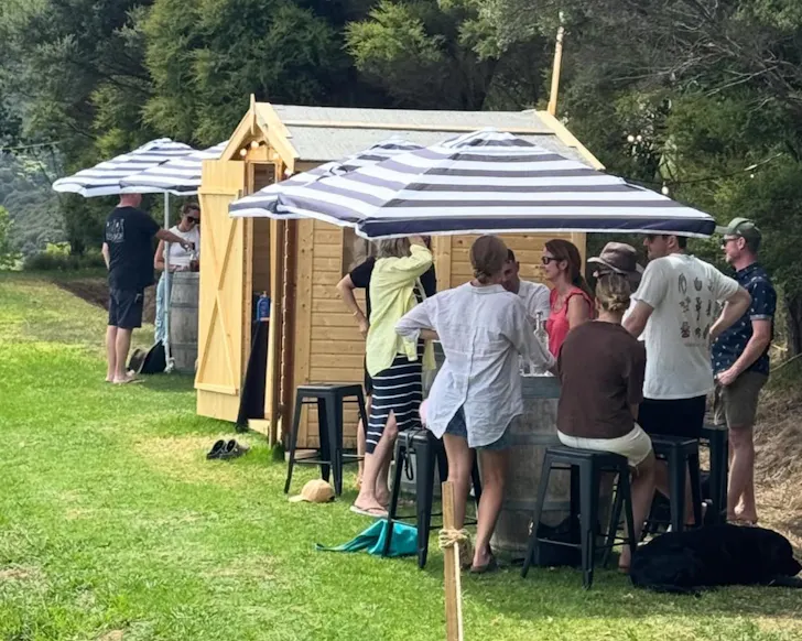 Jasper Ridge Estateâs summer tasting shed