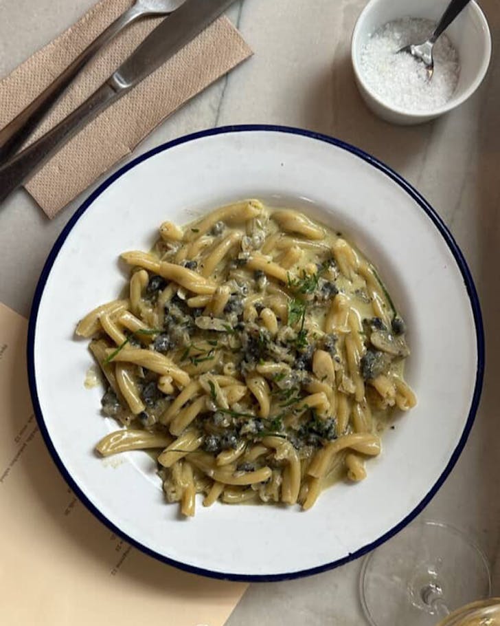 Piciâs paua casarecce dish