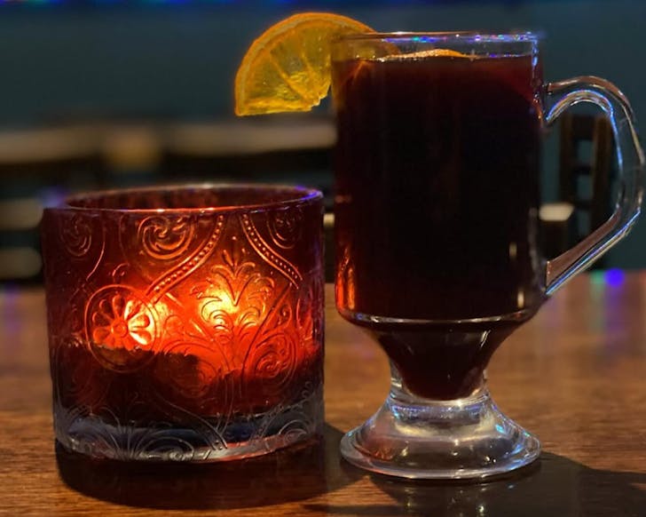 Mulled Wine at the Welsh Dragon Bar in Wellington