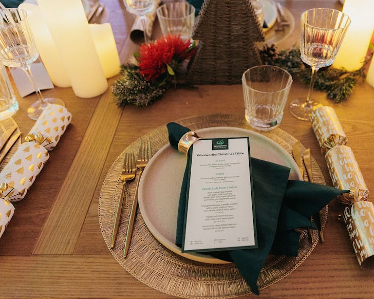 Xmas table set up from Woolworths NZ
