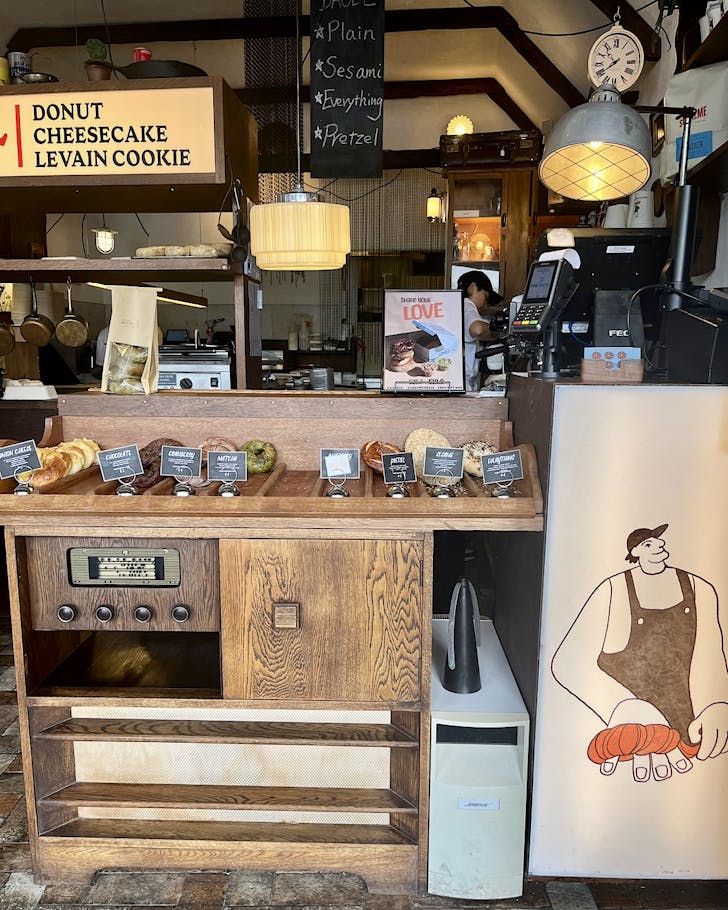 AKL bagel club (the actual bagel spot, not the newsletter) in Ponsonby