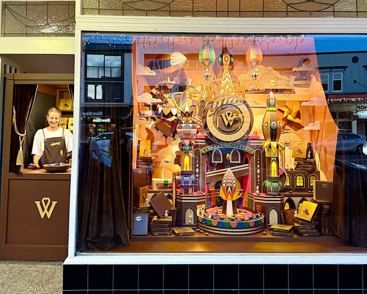 Whittakerâs Magical Christmas Window pop up in Auckland 