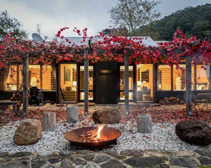 The fire pit outside Jacaranda at Barranca best NSW farm stays