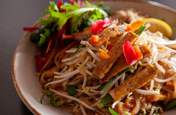 A plate of tofu noodles look almost too pretty to eat at Khu Khu Eatery