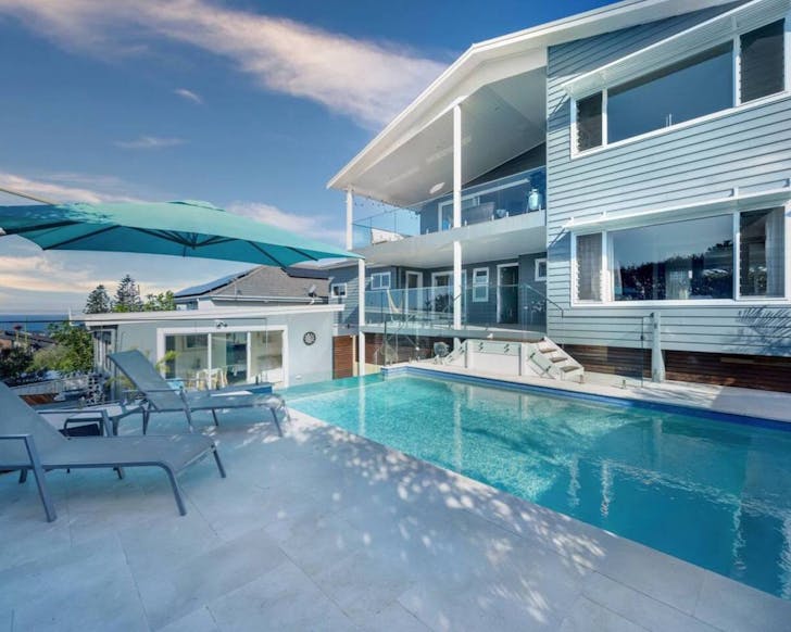 Kiama Airbnb Accommodation The Blue Whale