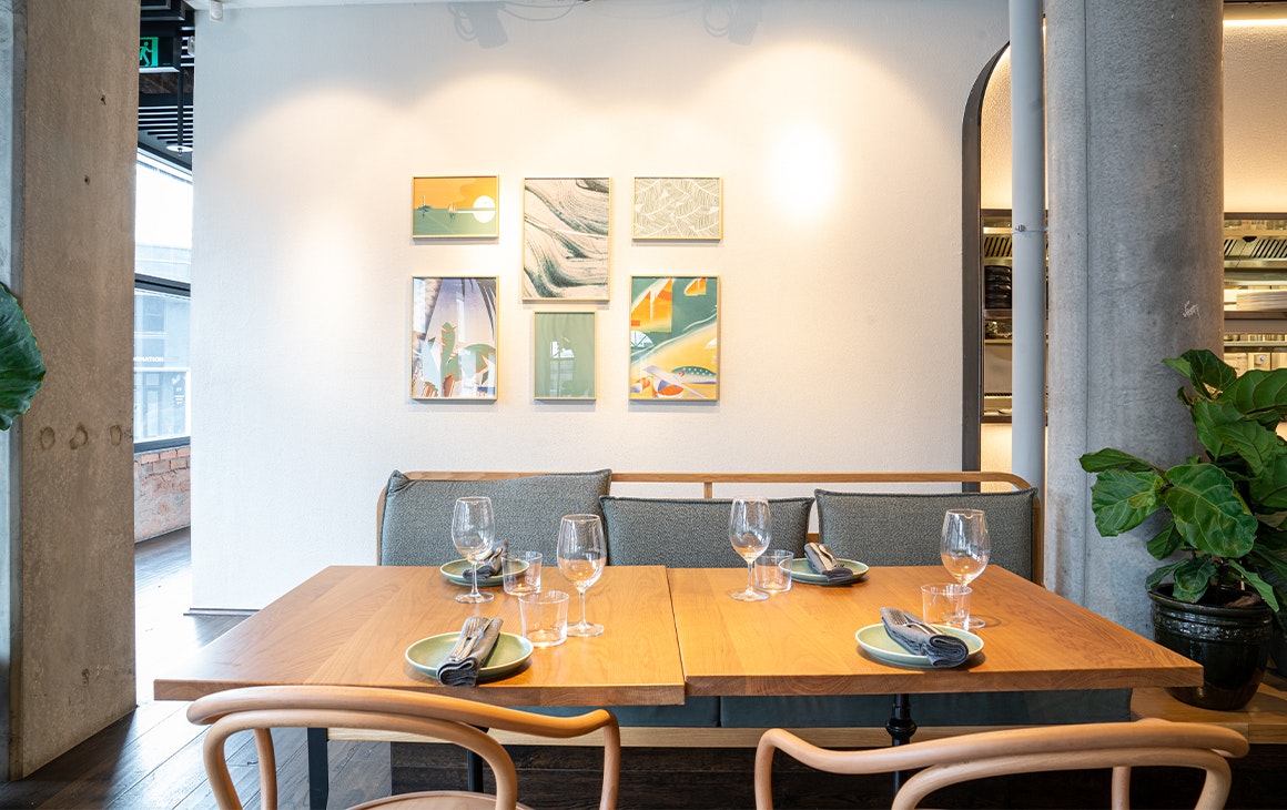 a large table at la costa