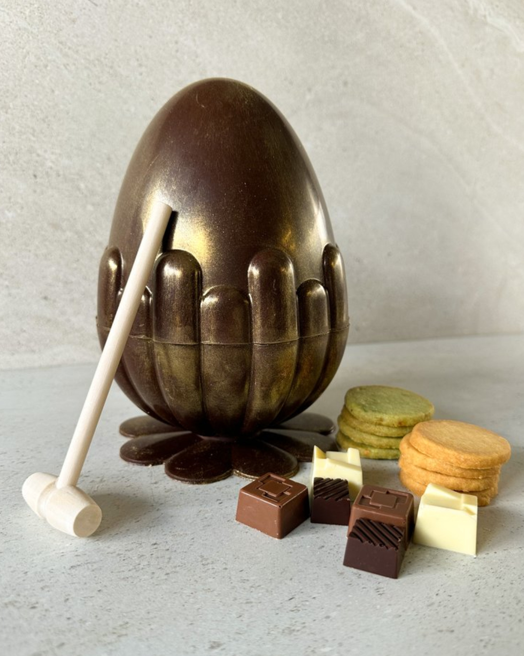 La Petite Fourchette's Chocolate Smash Egg—one of the best Easter treats in Auckland. 