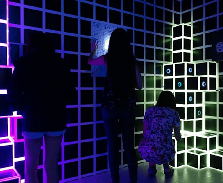 Lost SG escape room