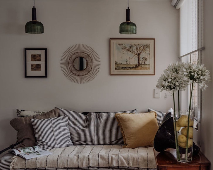 The sitting space at Mac and Sylvia's Apartment 30 best Airbnbs Launceston