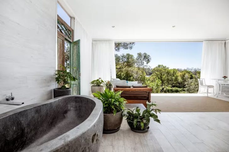 Maianbar Lagoon, Sydney