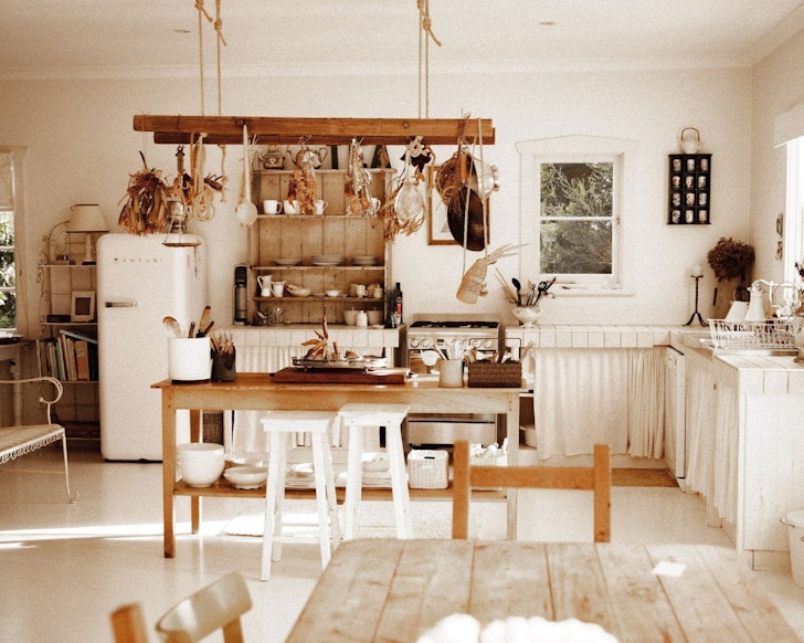 The rustic kitchen at Marine at Middleton best Albany Airbnbs