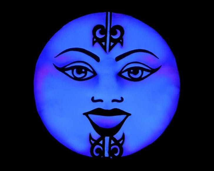 A glimpse of the Matariki Glow Show, one of the best Auckland rainy day activities kids can get take part in this May. 