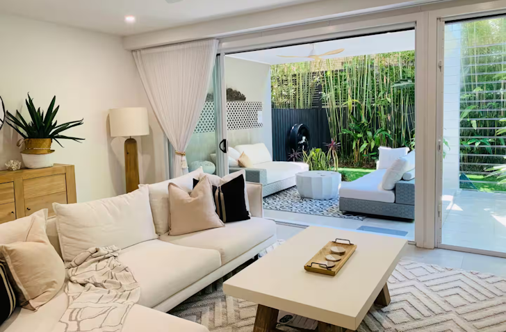 Mermaid Beach Villa