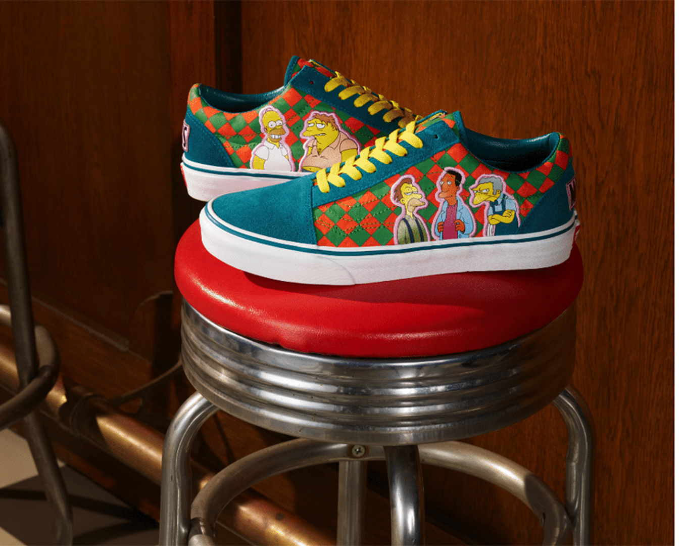 Vans Lace-up high top featuring reprobates from Moe's tavern on the sides.