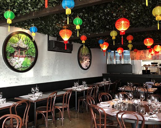 Mr Hizola's Burleigh Heads