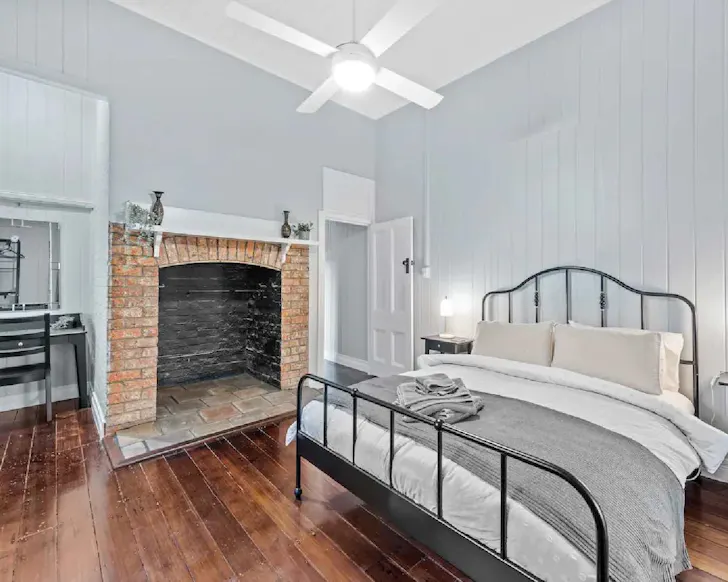 The bedroom at The Fireplace best Brisbane Airbnbs