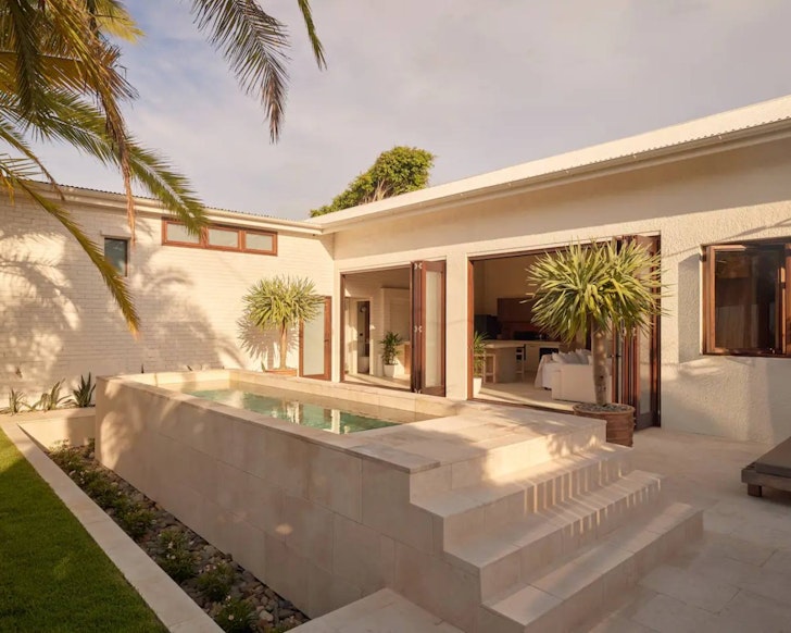 The Pool House Tugun