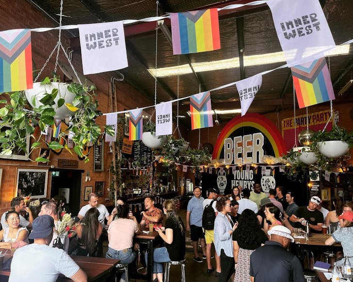 Newtown Bars Young Henrys