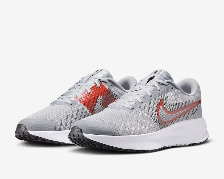 Nike Run Defy one of the best father's day gifts