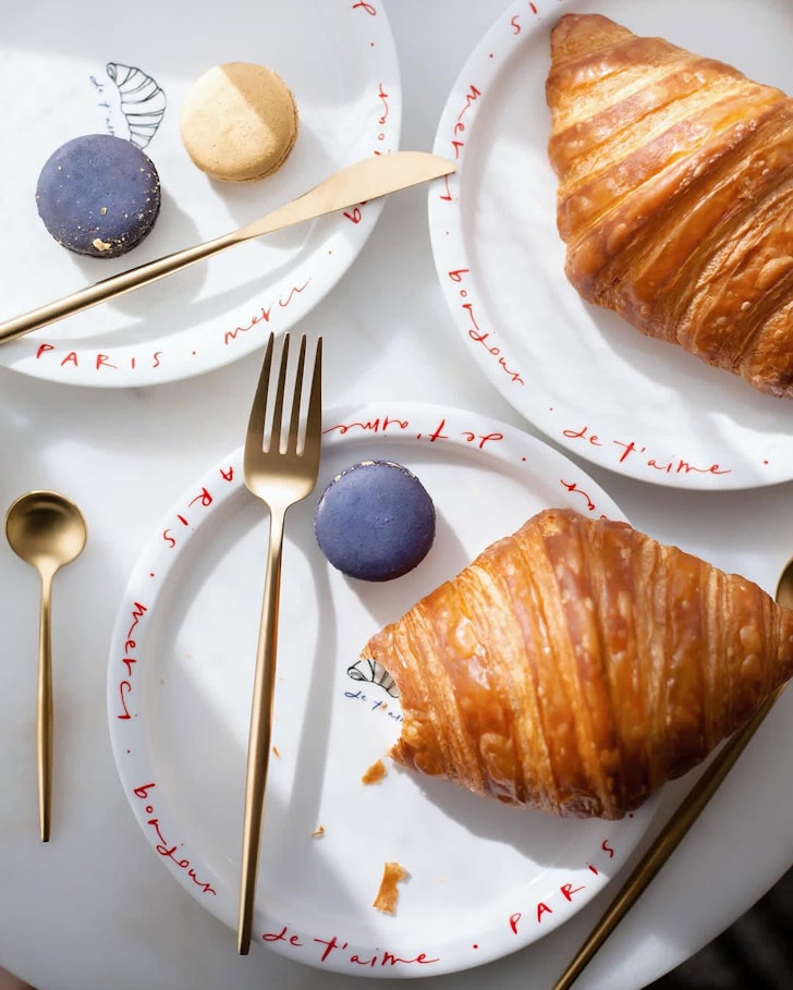 No. 22 Home Croissant Plate