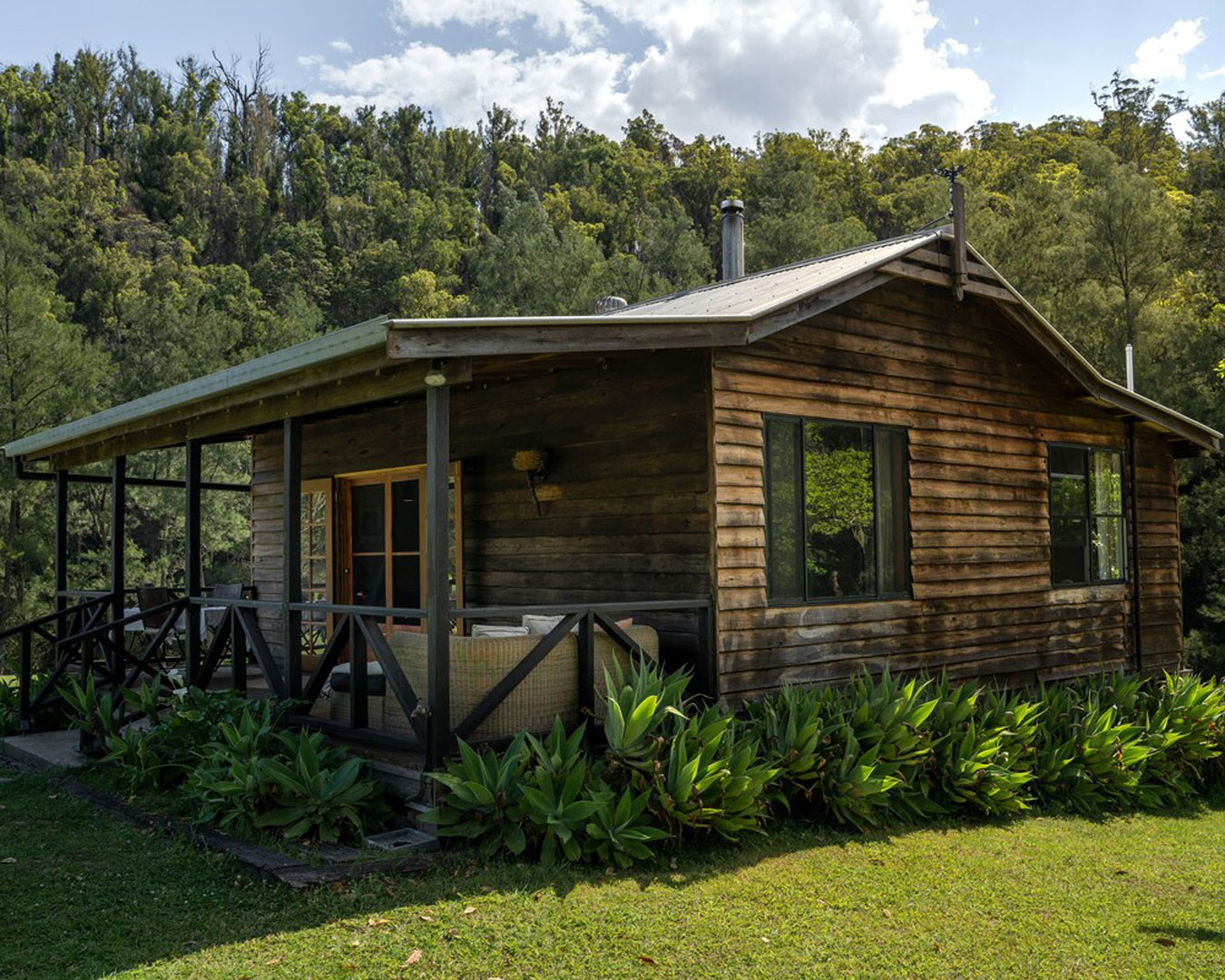 wood cabin in Bellbrook
