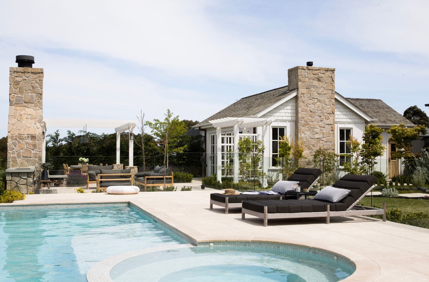 The pool at Oakstone Estate Guesthouse