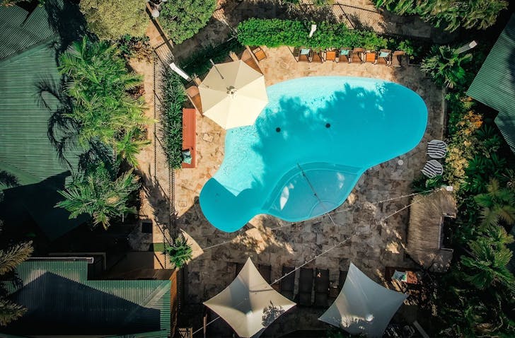 An aerial view of the pool at Palms City Resort Darwin