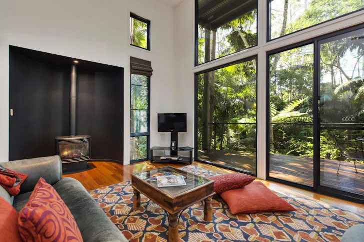 A cabin at Pethers Rainforest Retreat Mount Tamborine