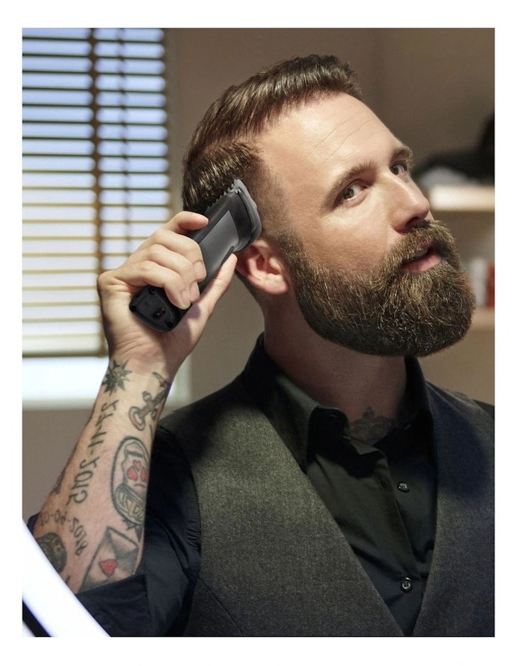 Philips All-in-One Series Trimmer 7000