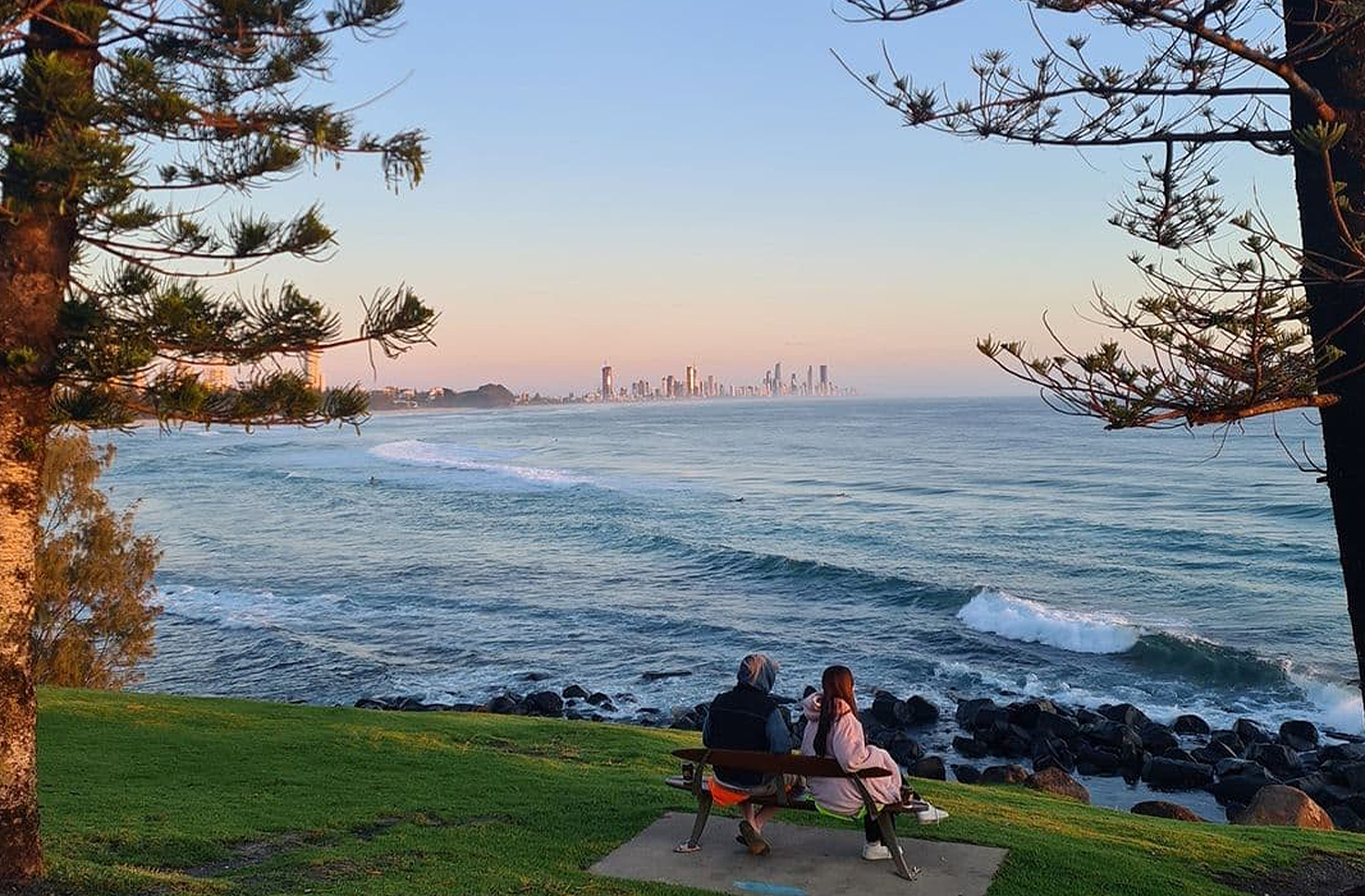 gold coast picnic spot at burleigh