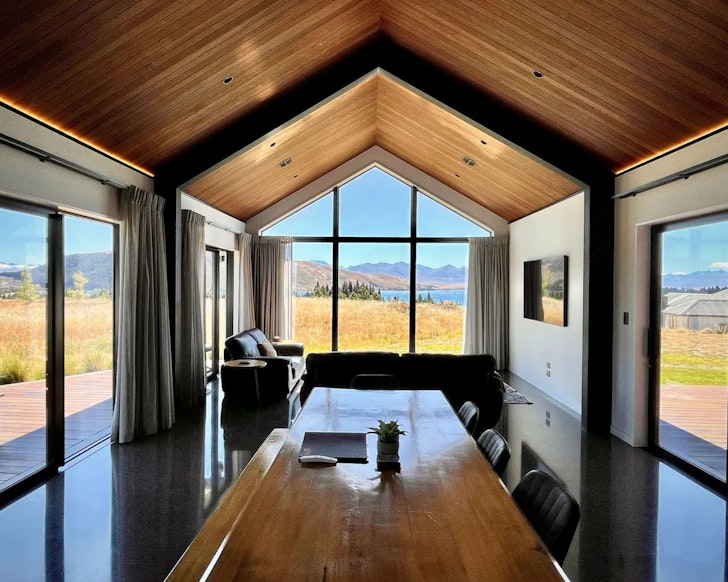 The living space with views from every angle at Polaris one of the best accommodation options in Lake Tekapo New Zealand