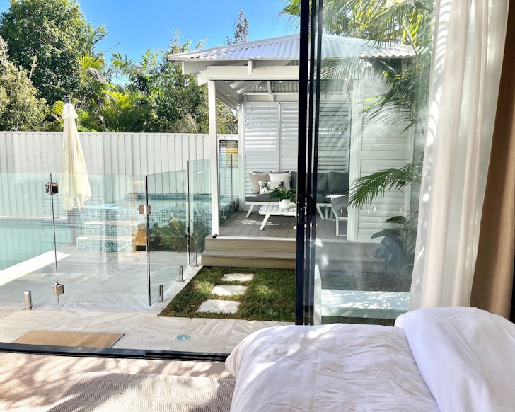 The pool and cabana at Private Poolside Suite best pet-friendly accommodation Brisbane