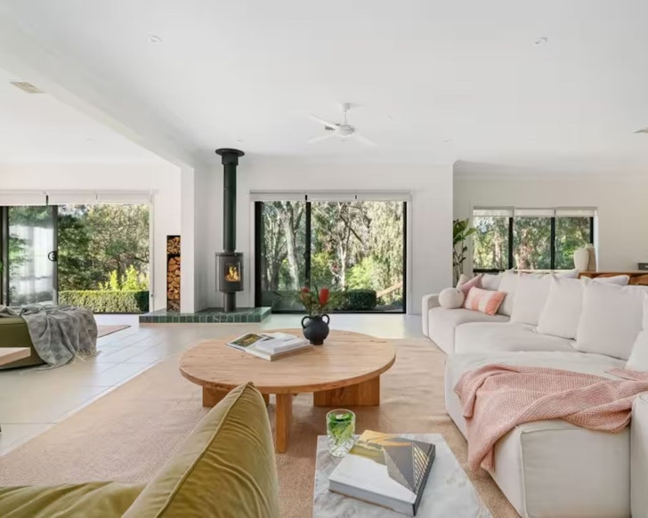 The living space looking out at greenery at Red Hill Retreat luxury Airbnb accommodation Mornington Peninsula
