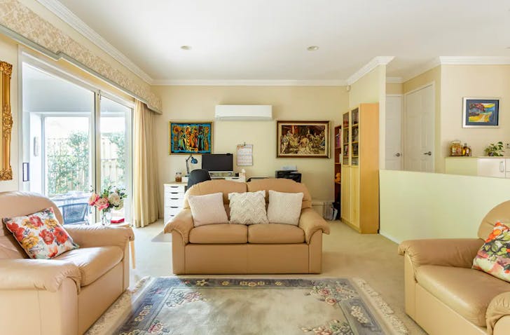 coombabah airbnb