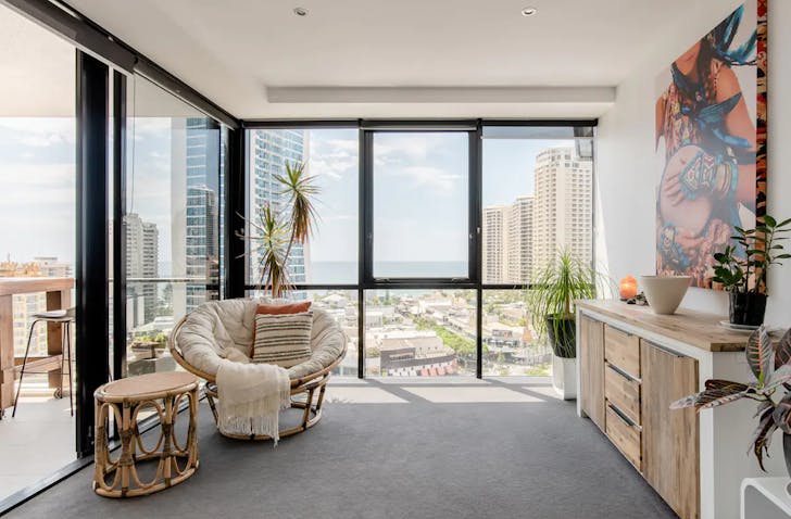 surfers paradise apartment