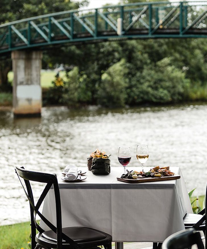 a waterfront restaurant on the noosa river
