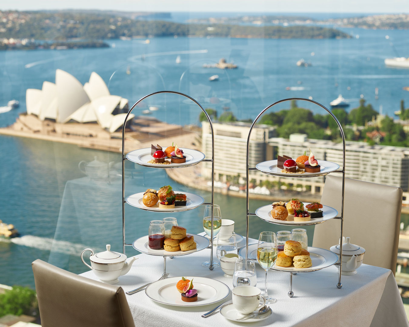 The Best High Teas In Sydney In 2024 URBAN LIST SYDNEY   SHANGRILA High Tea At Altitude StevenWoodburn 