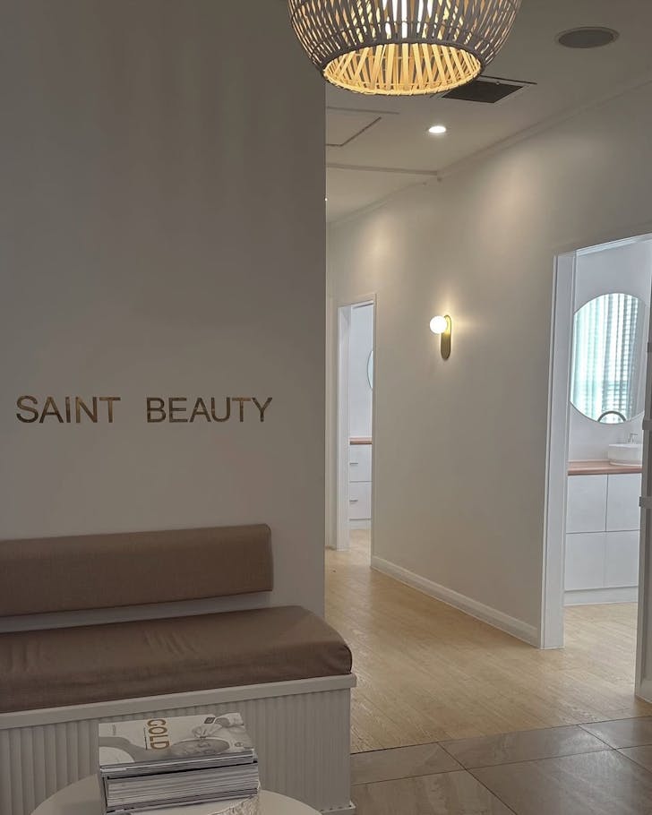 The bright, white waiting area at Saint Beauty. 