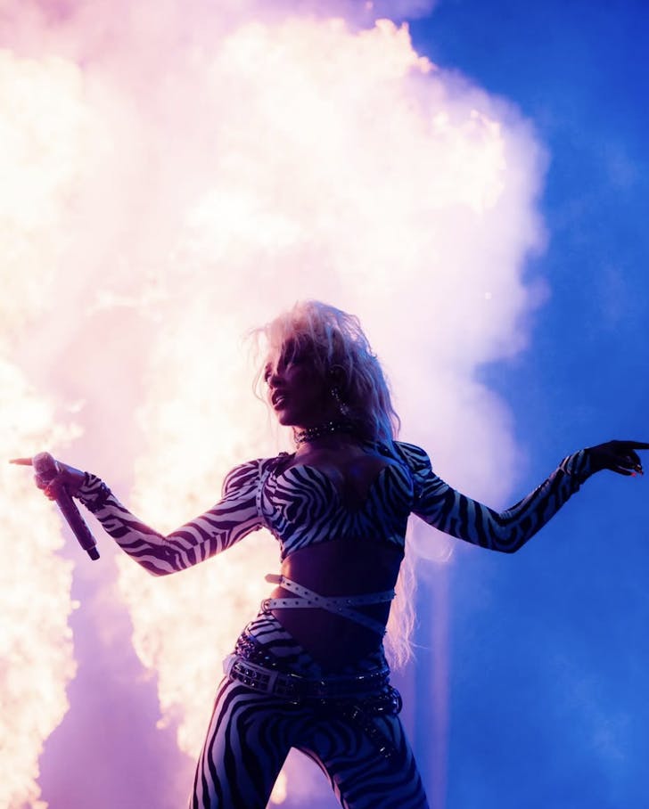 doja cat on stage performing