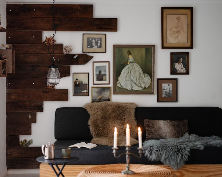 The loungea at Sea La Vie best romantic Airbnbs WA