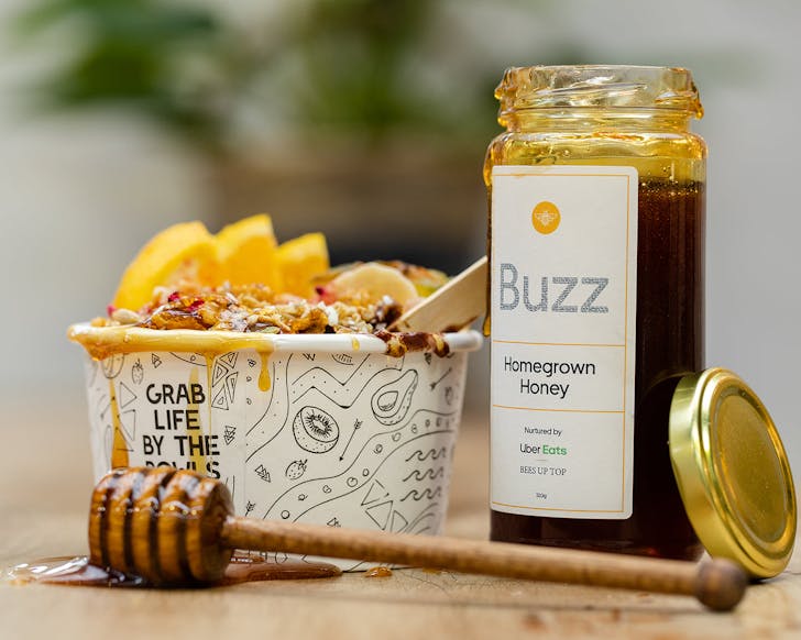 Smoothie Bowl with Homegrown Honey at Bowl & Arrow