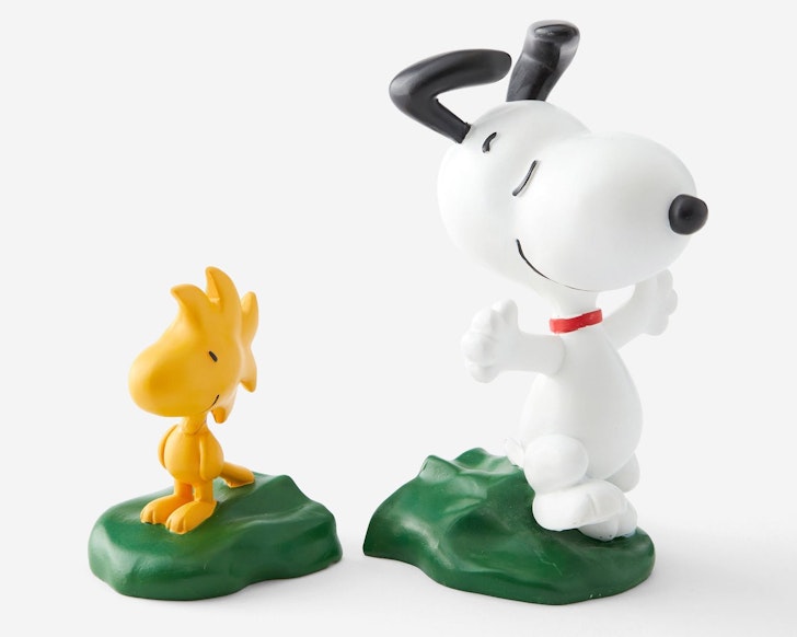Snoopy Book Ends, one of the best Valentine's Day Gift Ideas